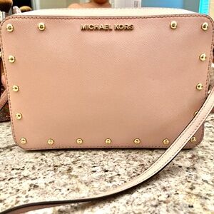Authentic Blush pink Michael Kors gold studded Crossbody